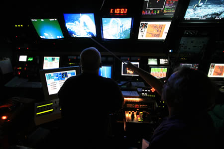 full view of Jason's control panel during dive